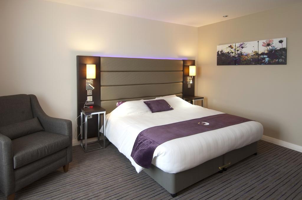 Premier Inn Tring Værelse billede