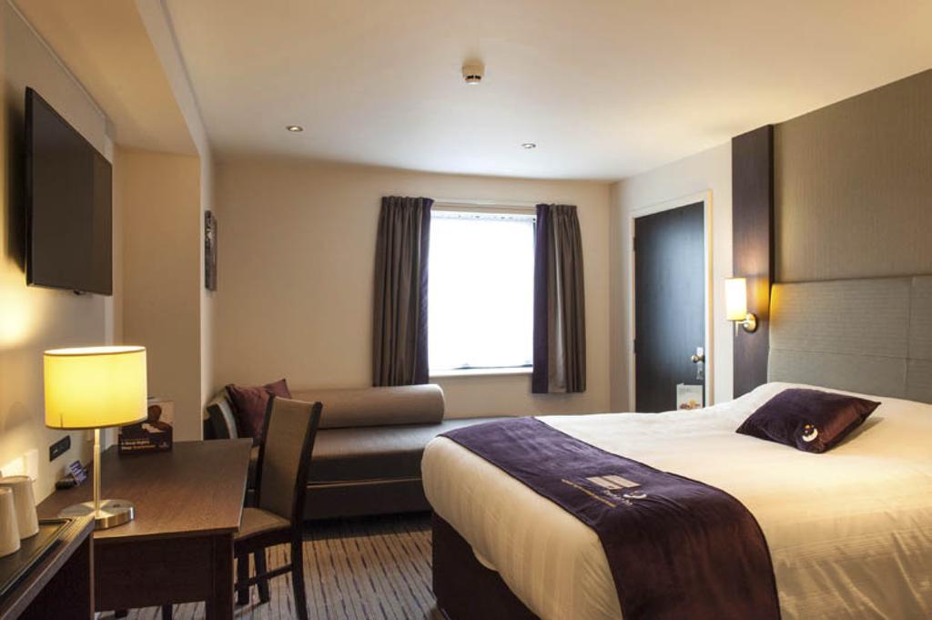Premier Inn Tring Værelse billede